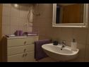 Apartmány Frama - 3 apartments: A1 Maslina (2), A2 More (2+2), A3 Lavanda (2+2) Bol - Ostrov Brač  - Apartmán - A3 Lavanda (2+2): koupelna s WC
