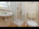 Apartmány Vlado - cosy & afordable: SA1(2), A2(3), A3(5) Supetar - Ostrov Brač  - Apartmán - A3(5): koupelna s WC
