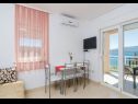 Apartmány Ljuba - in center & close to the beach: A1(2+2), A2(2+2), A3(2+2), A4(2+2) Duba - Riviera Dubrovnik  - Apartmán - A4(2+2): jídelna