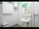 Apartmány Dari - 120 m from sea: A1(2+2), A2(2+2), SA3(2+1), SA4(2) Jelsa - Ostrov Hvar  - Apartmán - A1(2+2): koupelna s WC