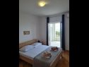 Apartmány Ante - amazing sea view: A1(4) Brela - Riviera Makarska  - Apartmán - A1(4): ložnice