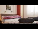 Apartmány Mila - 2 bedrooms and free parking: A4(4), A5(5) Makarska - Riviera Makarska  - Apartmán - A4(4): ložnice