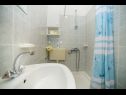 Apartmány Saga - with swimming pool A2(2+1), A3(6+1) Lokva Rogoznica - Riviera Omiš  - Apartmán - A3(6+1): koupelna s WC