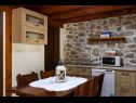 Prázdninový dům/vila Three holiday homes: H1 Azur (4), H2 Wood (4), H3 Ston (4+2) Orebić - Poloostrov Peljesac  - Chorvatsko  - H2 Wood (4): kuchyně a jídelna