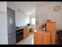 Apartmány Lidija - family friendly & close to the sea: A1(4), B2(2+2), C3(2) Banjol - Ostrov Rab  - Apartmán - A1(4): kuchyně