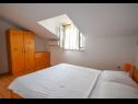 Apartmány Lidija - family friendly & close to the sea: A1(4), B2(2+2), C3(2) Banjol - Ostrov Rab  - Apartmán - A1(4): ložnice
