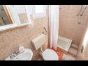 Apartmány Nadica - sea view: A1(2+1), A2(2+1), A4(4) Zátoka Kanica (Rogoznica) - Riviera Šibenik  - Apartmán - A2(2+1): koupelna s WC
