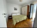 Apartmány Bilja - 20 M from the sea A1(2), A2(2), A3(2), A4(6) Rogoznica - Riviera Šibenik  - Apartmán - A4(6): ložnice