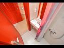Apartmány Goga - with free parking A1(2+2), A2(2+1), A3(2+2), A4(2+1) Vodice - Riviera Šibenik  - Apartmán - A2(2+1): koupelna s WC