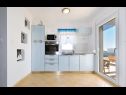 Apartmány Big blue - terrace lounge: A1(4) Vodice - Riviera Šibenik  - Apartmán - A1(4): kuchyně