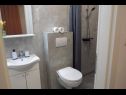 Apartmány Ivo - free parking & BBQ: A1(6) Sinj - Riviera Split  - Apartmán - A1(6): koupelna s WC