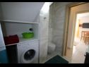 Apartmány Dragi - adults only: SA1(2), A2(2), A3(3) Split - Riviera Split  - Apartmán - A2(2): koupelna s WC