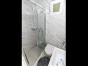 Apartmány Sani - modern: A1(3) Split - Riviera Split  - Apartmán - A1(3): koupelna s WC