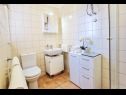 Apartmány Sol - city centar: A1(2+2), SA2(3) Split - Riviera Split  - Apartmán - A1(2+2): koupelna s WC
