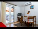 Apartmány VV A1(2+1), A2(5), A3(7) Seget Vranjica - Riviera Trogir  - Apartmán - A2(5): obývák