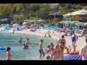 Apartmány Rose - 30 m from the beach: A1(2+1), A2(2+1), A3(2+1), A4(2+1), A5(2+1) Seget Vranjica - Riviera Trogir  - pláž