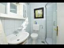 Apartmány Kata - 100m from sea: A1(4+1) Seget Vranjica - Riviera Trogir  - Apartmán - A1(4+1): koupelna s WC