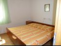 Apartmány Gor A1(2+2), B2(2+2) Sevid - Riviera Trogir  - Apartmán - A1(2+2): ložnice