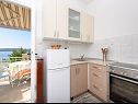 Apartmány Mihaela - sea view : A1(5+1), A2(4), SA3(2) Trogir - Riviera Trogir  - Apartmán - A2(4): kuchyně