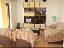 Apartmány Tone - spacious and comfortable: A1 zuti(5+2), A2 plavi(5+2) Trogir - Riviera Trogir  - Apartmán - A1 zuti(5+2): obývák