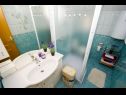 Apartmány Mare - near city center A1 (4+2), A2 (2+1), A3 (2+1) Trogir - Riviera Trogir  - Apartmán - A2 (2+1): koupelna s WC