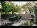 Apartmány Florio - garden & free parking: A1(5) Trogir - Riviera Trogir  - krb