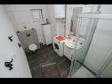 Apartmány Florio - garden & free parking: A1(5) Trogir - Riviera Trogir  - Apartmán - A1(5): koupelna s WC