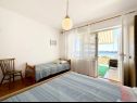 Apartmány Mihaela - sea view : A1(5+1), A2(4), SA3(2) Trogir - Riviera Trogir  - Apartmán - A1(5+1): ložnice