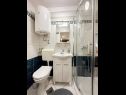 Apartmány Mihaela - sea view : A1(5+1), A2(4), SA3(2) Trogir - Riviera Trogir  - Studio apartmán - SA3(2): koupelna s WC