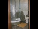 Apartmány Antonija - fitness: SA1(2), A2(2+2), SA3(2+1), A4(2+2) Vinišće - Riviera Trogir  - Studio apartmán - SA3(2+1): koupelna s WC