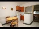 Apartmány Kostarina A1(2+1), A2(2+1), A3(2+1) Preko - Ostrov Ugljan  - Apartmán - A1(2+1): kuchyně a jídelna
