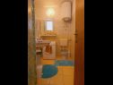 Apartmány Tin - comfortable apartment near beach: A1 (4) Ugljan - Ostrov Ugljan  - Apartmán - A1 (4): koupelna s WC