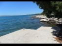 Apartmány Ivan Z - 10 m from sea: A3(2), A4(2) Seline - Riviera Zadar  - pláž