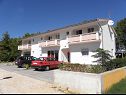 Apartmány VINK - 80 m from beach A2(4), A3(4), A4(4) Vir - Riviera Zadar  - dům