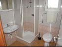 Apartmány VINK - 80 m from beach A2(4), A3(4), A4(4) Vir - Riviera Zadar  - Apartmán - A2(4): koupelna s WC