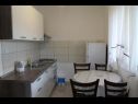 Apartmány Snjeza - 80 m from beach: A1 Studio (4), A2 Apartman (2+2) Vir - Riviera Zadar  - Apartmán - A2 Apartman (2+2): kuchyně a jídelna