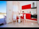 Apartmány Ljubo - modern andy cosy A1(2+2), A2(4+2), A3(4+2) Vrsi - Riviera Zadar  - Apartmán - A1(2+2): kuchyně a jídelna