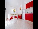 Apartmány Ljubo - modern andy cosy A1(2+2), A2(4+2), A3(4+2) Vrsi - Riviera Zadar  - Apartmán - A2(4+2): kuchyně a jídelna