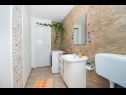 Apartmány Jasnica - elegant and comfortable: A1(2+2) Zaton (Zadar) - Riviera Zadar  - Apartmán - A1(2+2): koupelna s WC