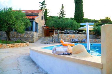 Prázdninový dům/vila Nave - private pool: H(4+1) Postira - Ostrov Brač  - Chorvatsko 