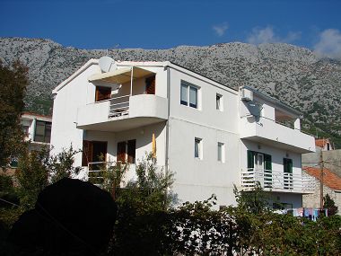 Apartmány Durda1 - 50 m from beach: A1(2+2), B2(2+2), C3(2+1) Igrane - Riviera Makarska 