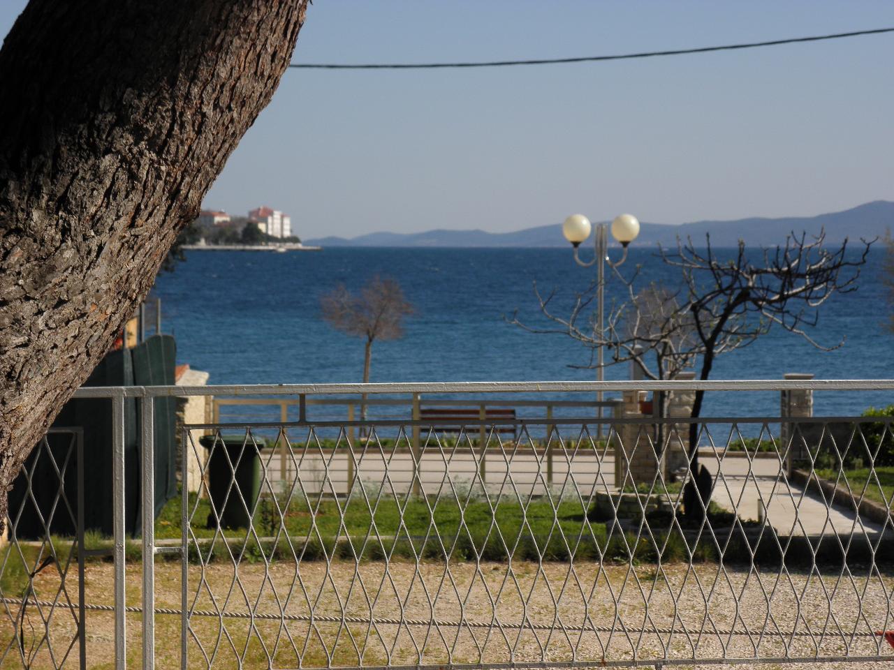 Apartmány Gorda - 50m from the beach & parking: A1(5), A2(2) Zadar - Riviera Zadar 
