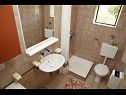 Apartmány Ivo - relaxing & comfortable: A1(4+1) Vrgada(Ostrov Vrgada) - Riviera Biograd  - Apartmán - A1(4+1): koupelna s WC