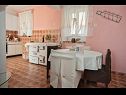 Apartmány Jasna - cosy apartment in a peaceful area: A1(2), A2(4) Selca - Ostrov Brač  - Apartmán - A2(4): kuchyně a jídelna