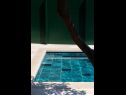 Apartmány L&R - with pool: A1(4) Supetar - Ostrov Brač  - bazén