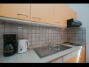 Apartmány Bela2 - great location A1 B1(4), A2 C1(4), A3 D1(4+1) Mastrinka - Ostrov Čiovo  - Apartmán - A2 C1(4): kuchyně