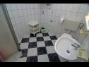Apartmány Bela2 - great location A1 B1(4), A2 C1(4), A3 D1(4+1) Mastrinka - Ostrov Čiovo  - Apartmán - A3 D1(4+1): koupelna s WC