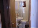 Apartmány Dane - 30m from the sea: A1(4+1), A2(4+1), A3(3+2), A4(2+3) Okrug Gornji - Ostrov Čiovo  - Apartmán - A3(3+2): koupelna s WC