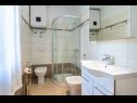 Apartmány Mici 2 - great loaction and relaxing: SA2(2)  Cres - Ostrov Cres  - Studio apartmán - SA2(2) : koupelna s WC