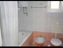 Apartmány Ivan A1 I kat(8), A2 II kat(8) Crikvenica - Riviera Crikvenica  - Apartmán - A1 I kat(8): koupelna s WC
